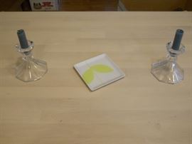 candle holders, small decor pieces