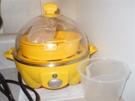 DASH Rapid Egg cooker. hard poils, poaches, fries, scrambles