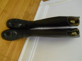 riding boots with carry case and original box, worn once, size 8