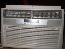air conditioner with remote