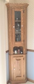 Corner Oak cupboard