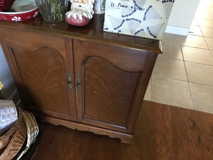 Wine Cabinet