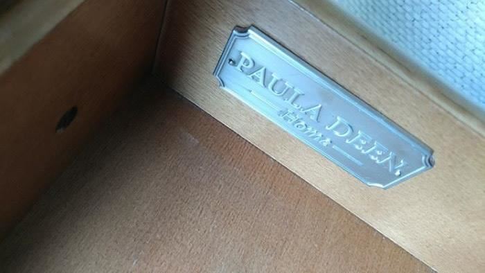 Label inside drawer of table
