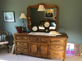 with matching dresser/mirror