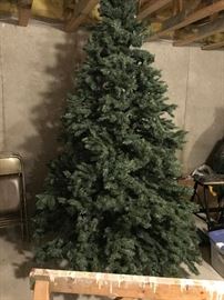 Large Christmas tree