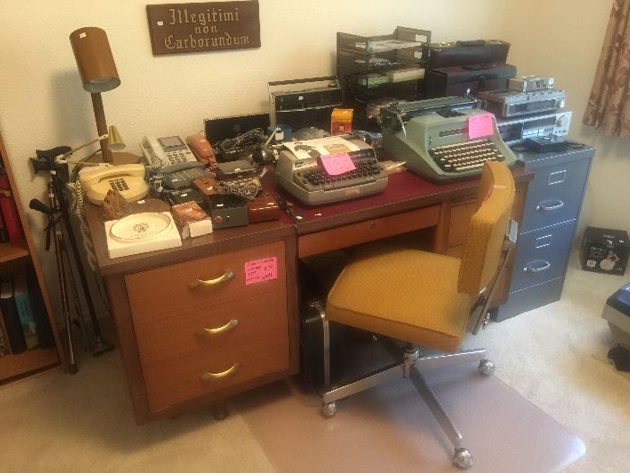 Office desk and typewriters and lots of cool stuff!