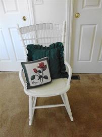 Small wicker chair painted white - good condition