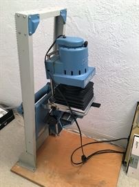 BESELER DARKROOM ENLARGER