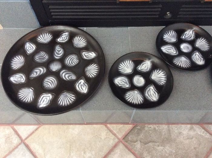 French master oyster plates & 6 plates 