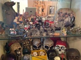 Miscellaneous Motorcycle, Dragon, etc figurines.