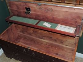 Lane cedar chest