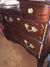 Ornate mahogany Victorian dresser
