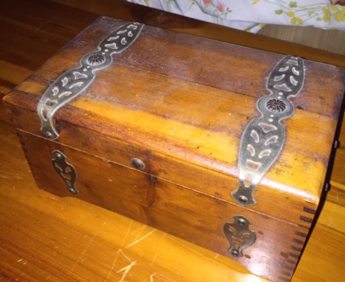 One of many jewelry and trinket boxes