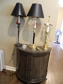 Console table & lamps