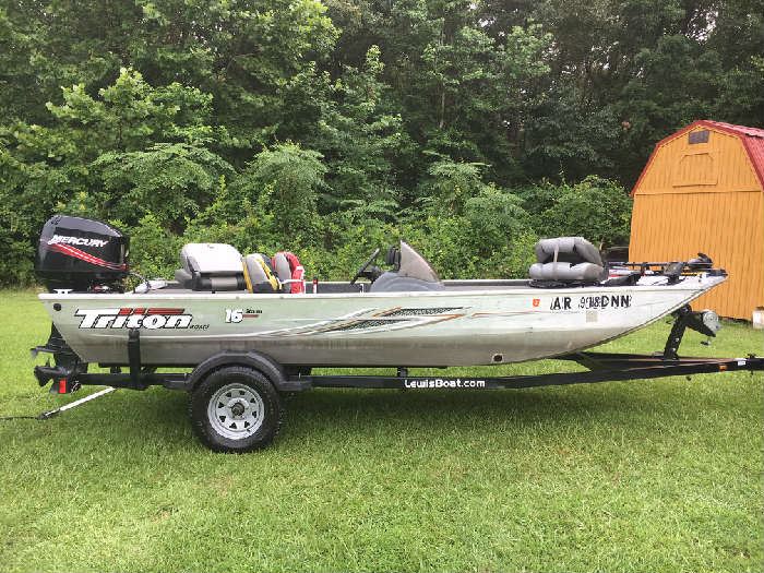 Triton bass boat