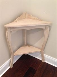 Corner Accent Table