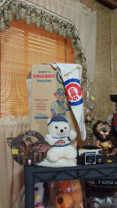 Vintage super rare Chicago Cubs decanter with original box.