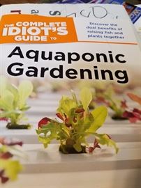 Complete aquaponic system