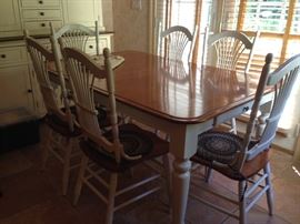 Table w/ 1 Leave & 6 Chairs