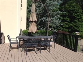 Cast Iron Patio Table w/ 6 Chairs, Off Set / Side Hanging Umbrella