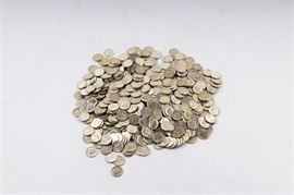 Large Grouping of Roosevelt Silver Dimes: A large grouping of approximately 567 Roosevelt silver dimes that range from 1957 to 1964. Metal Content: 90% silver, 10% copper. Diameter: 17.9 mm. Weight: 2.5 grams (each).