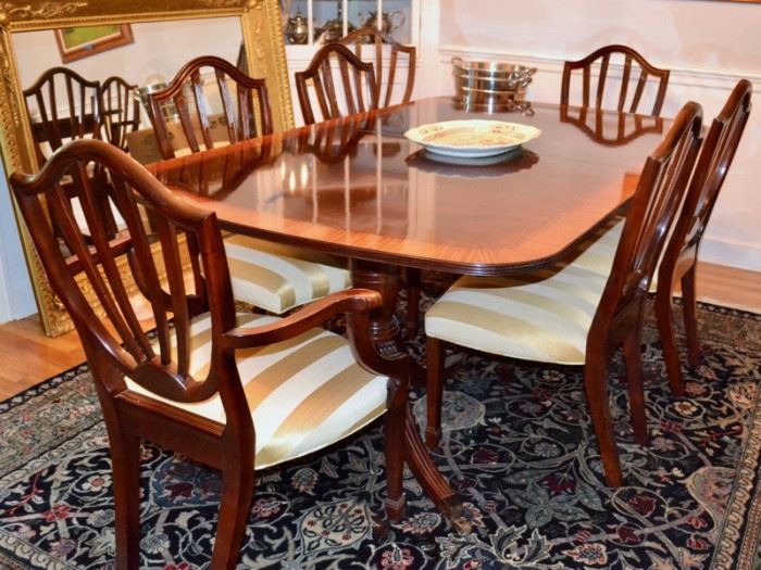 Baker Furniture dining set with table, leaves, pads and 10 chairs
