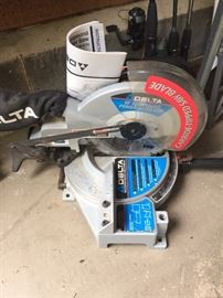 Delta band saw