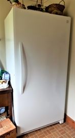 Whirlpool 15.9cuft Freezer