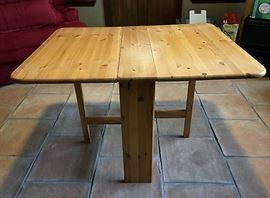 pine gate leg table