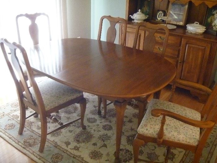 Ethan Allen Dining Room Table & Chairs
