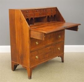 American Maple Chippendale slant-front desk, late 18th-early 19th century.
