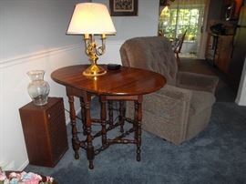 gateleg dropleaf table, pair vintage Fisher speakers