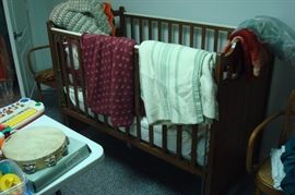 Baby bed.