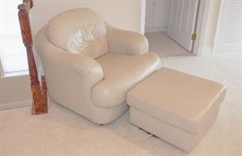 Price SLASHED on Natuzzi Leather Chair & Ottoman
Beige, Excellent condition                                                                  $405