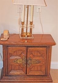 Solid Pecan Armoire and two night tables
This furniture is solid pecan, they don't make it like that any longer
Internals in top of Armoire removed to make it a TV cabinet, Lower section of Armoire has drawers
Includes 2 lamps for night tables    $99