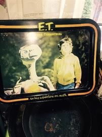 ET TRAY