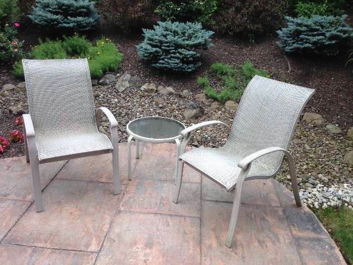 Extra chairs and table for patio set