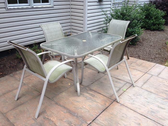 Patio table with 6 chairs and accent table