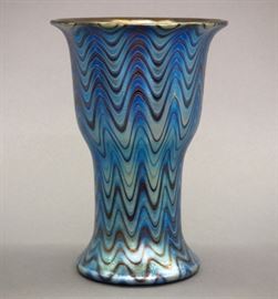 Loetz Rubin Phanomen vase
