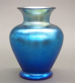 Durand Blue Lustre vase