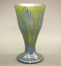 Loetz Phanomen Feather vase