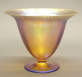 Nash Lustre footed vase