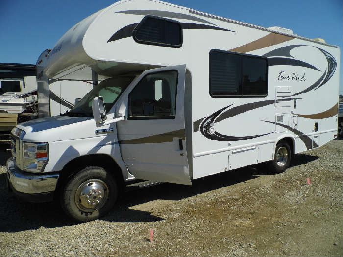 2013 Ford Four Winds 23U Motorhome with in dash upgraded navi, nice spacious floor plan and low miles.  Only approx. 20k miles,