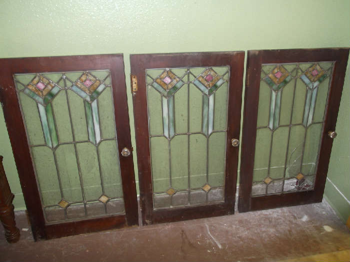 Beautiful Vintage Stained Glass Cupboard Doors (3)- 31"X18"  2 in excellent condition - 1 has damage on the clear glass.