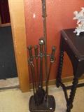 HEAVY CAST IRON FIRE PLACE TOOL SET WITH EXTRA LONG POKER
