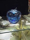BLENKO GLASS COMPANY - COBALT APPLE