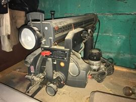 Radial arm saw