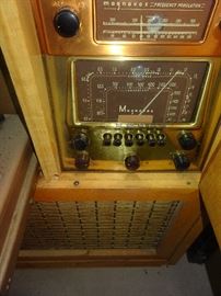 Old Magnavox Stereo