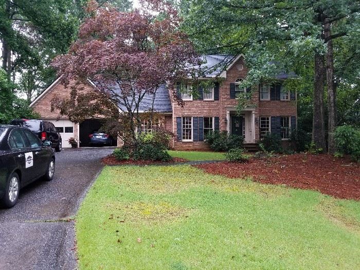 Jacksons Creek BLOWOUT Sale by Simple Finds starts on 6/25/2017