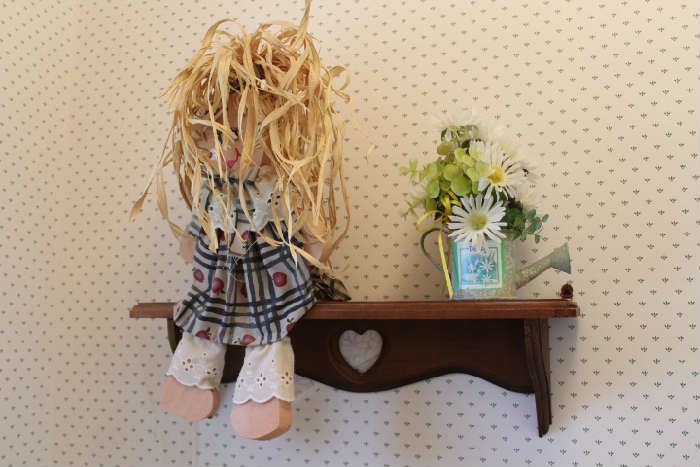 Wood Heart Shelf, Doll and faux plant